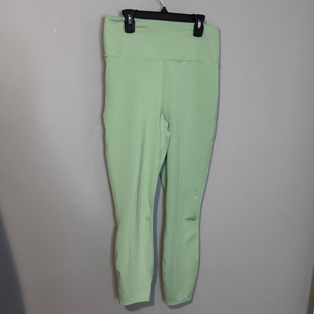 3 for $10 - JustFab Light Green Active Leggings